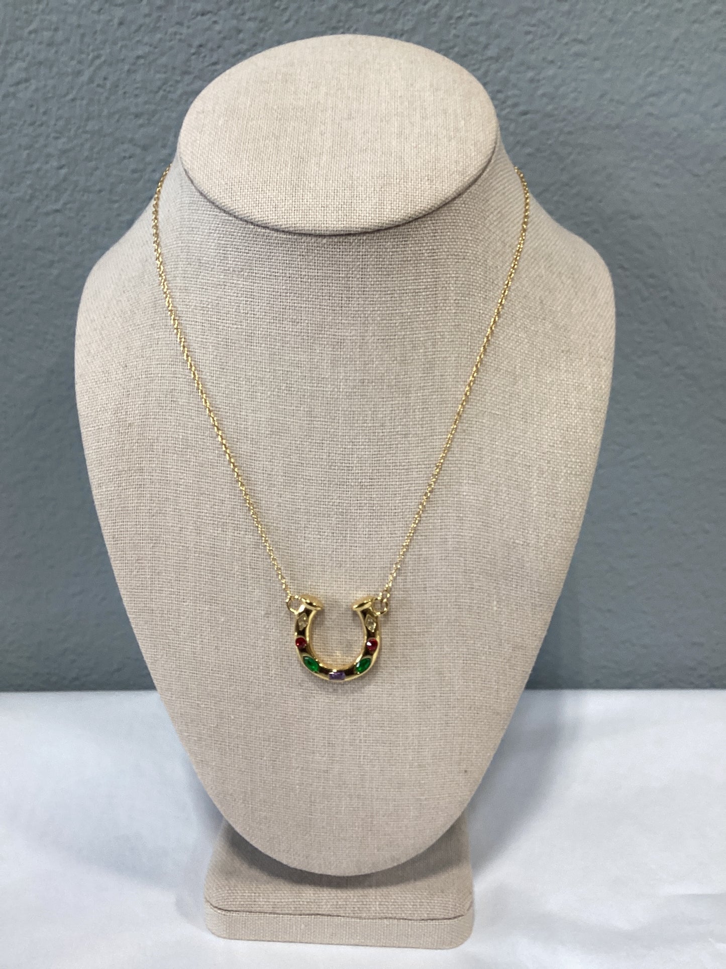 The Lainey Crystal Horseshoe Necklace: Gold