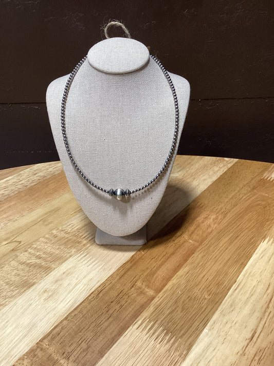 14" with 3 Main Pearls