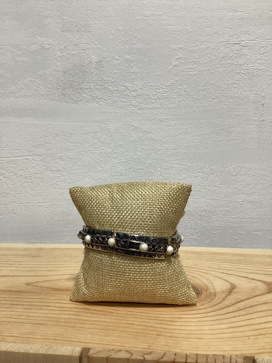 Faux white bead