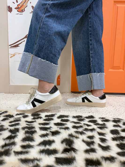 Friend Zone Sneakers-White Black