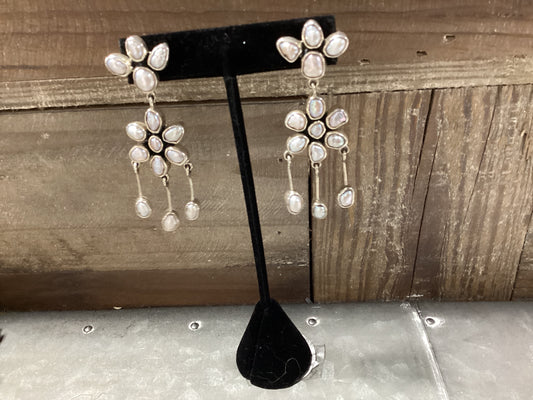 Fresh Water Pearl Earrings Flowers