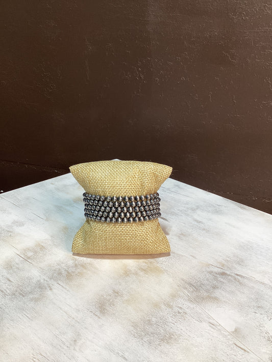 5mm Navajo Pearl Braclet