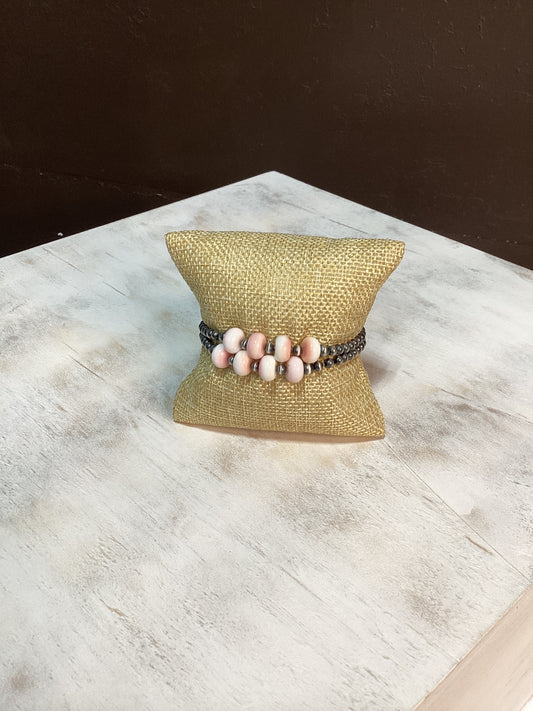 Pink Conch - Navajo Pearl Bracelet