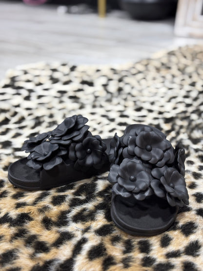 Camelia Black Slides